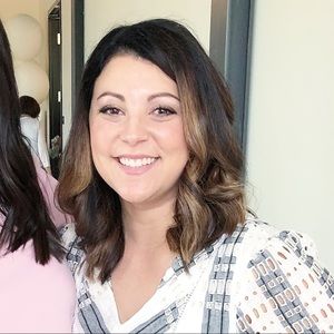 Meet your Posher, Carly